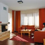 Winslow Infinity Apart-hotel 3*