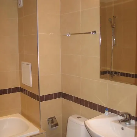 Winslow Infinity 公寓式酒店